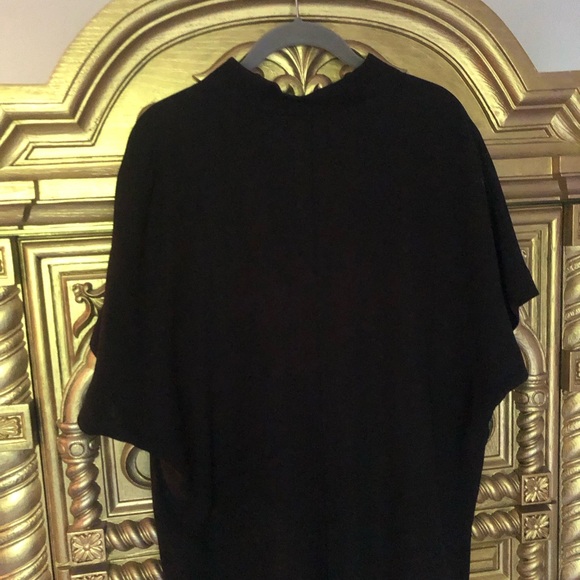 Lafayette148 black top. - Picture 2 of 5